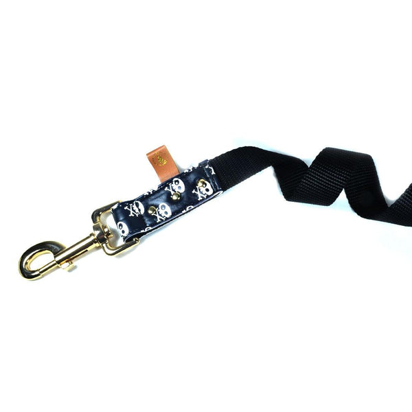 The "Skull & Bones" Leash - ArgusCollar