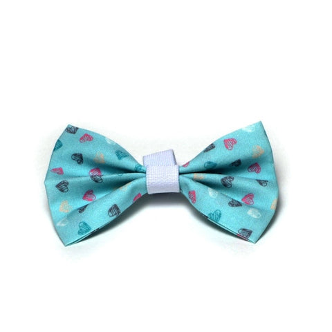 The "Cielo hearts" Dog Bow Tie - ArgusCollar